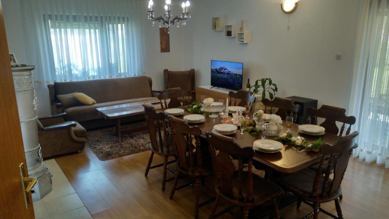 Ducina Kosmaj Casa Maiaヴィラ エクステリア 写真